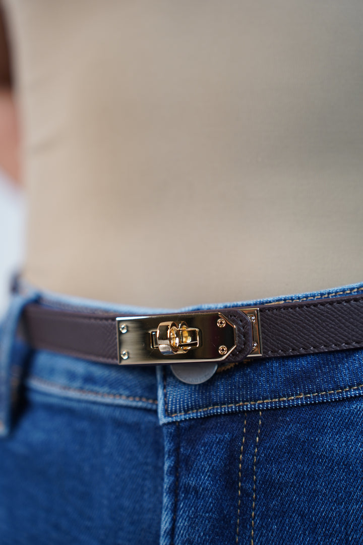 Lavina Belt – Sleek Lock-Detail Classic Waist Belt