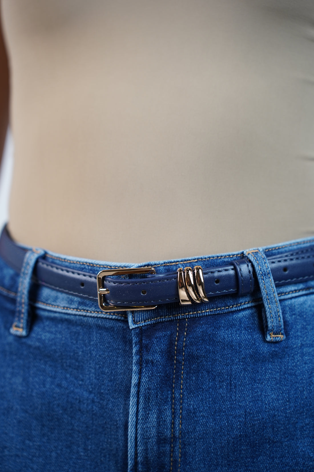 Javini Thin Belt – Sleek Minimalist Everyday Waist Belt