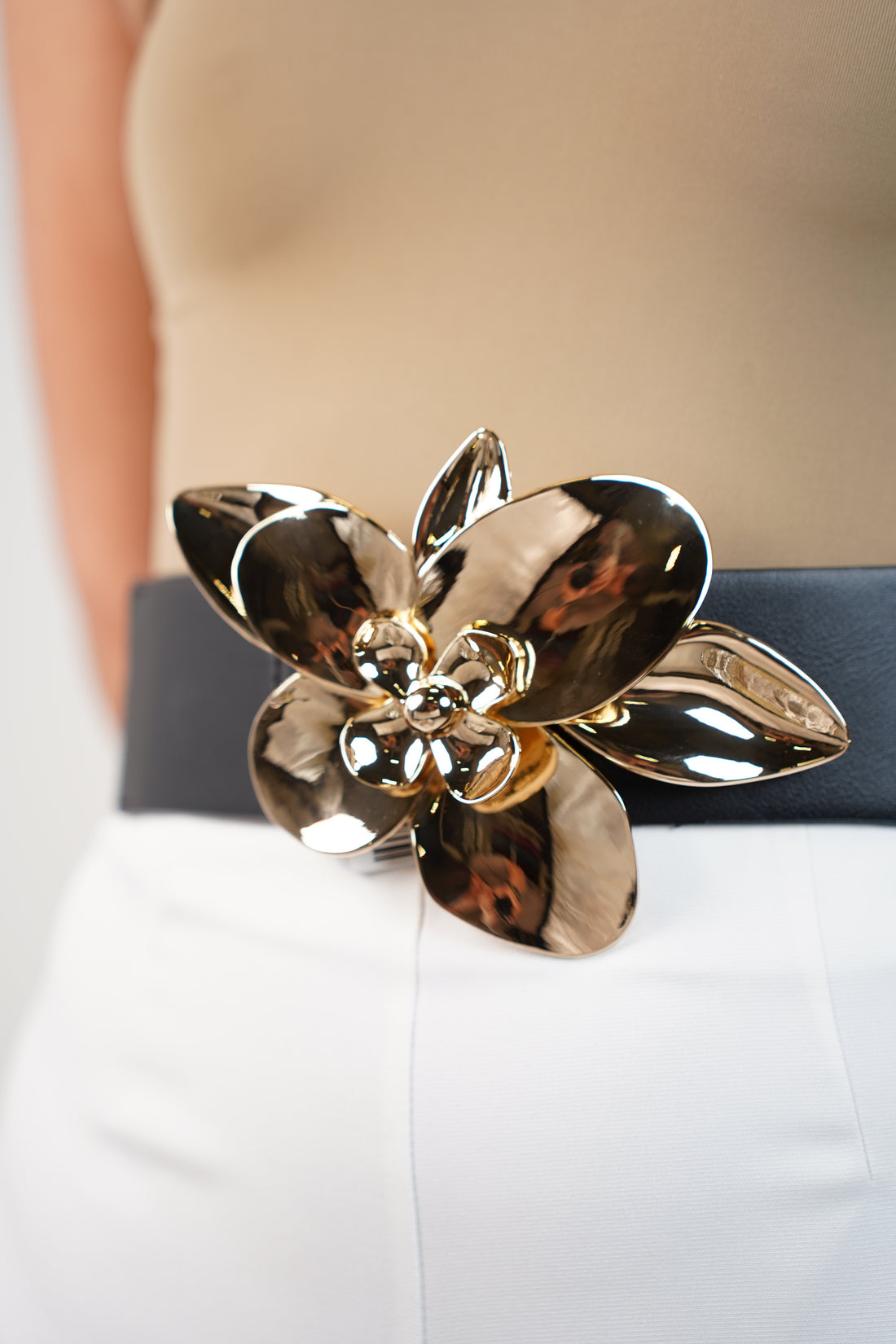 Large Flower Belt – Statement, Chic & Glam