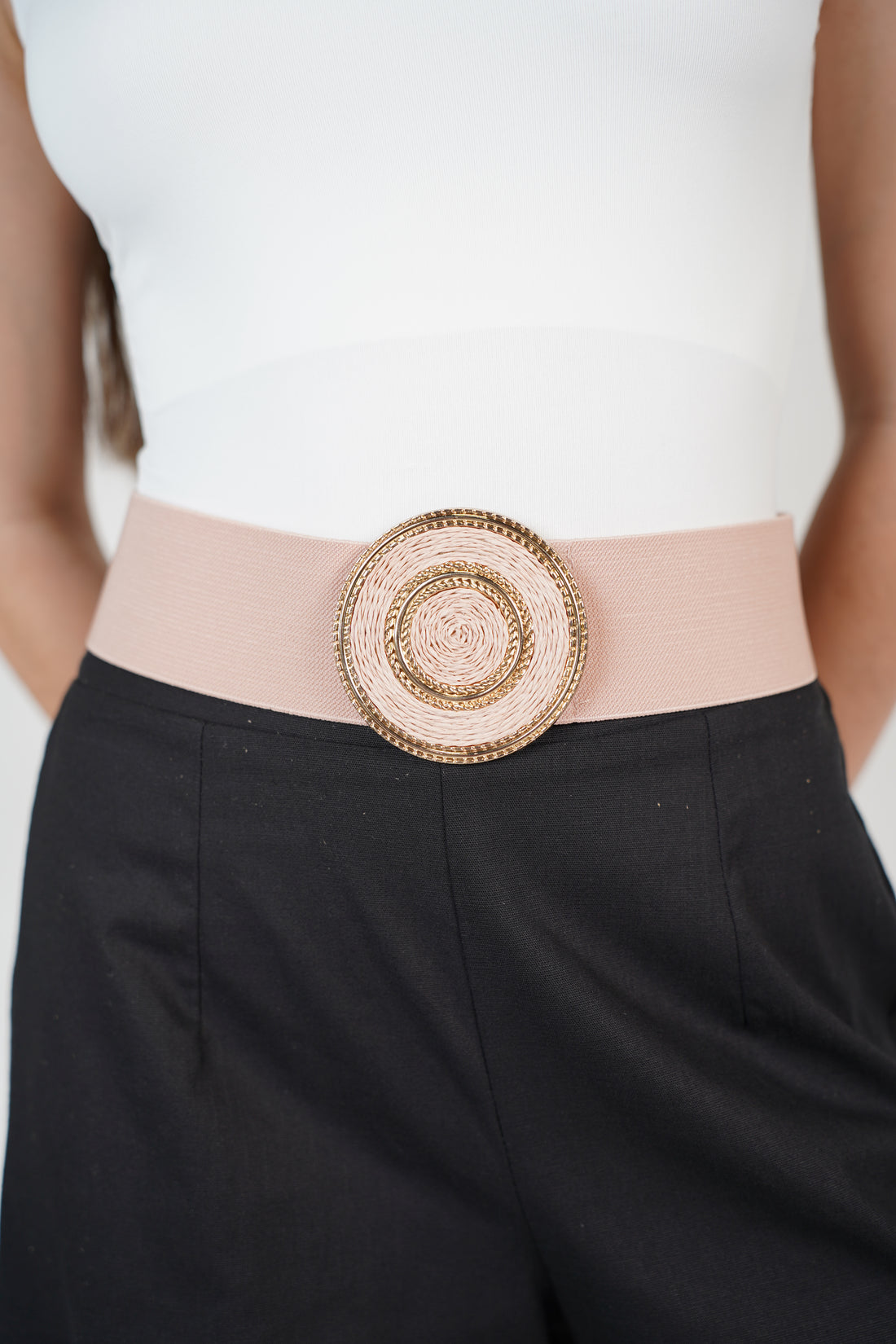 Zani Elastic Belt – Classic Stretch Belt with Textured Round Buckle
