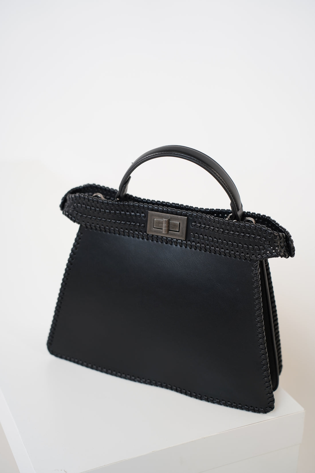 Solenne Leather Bag – Elegant Top-Handle Statement Purse