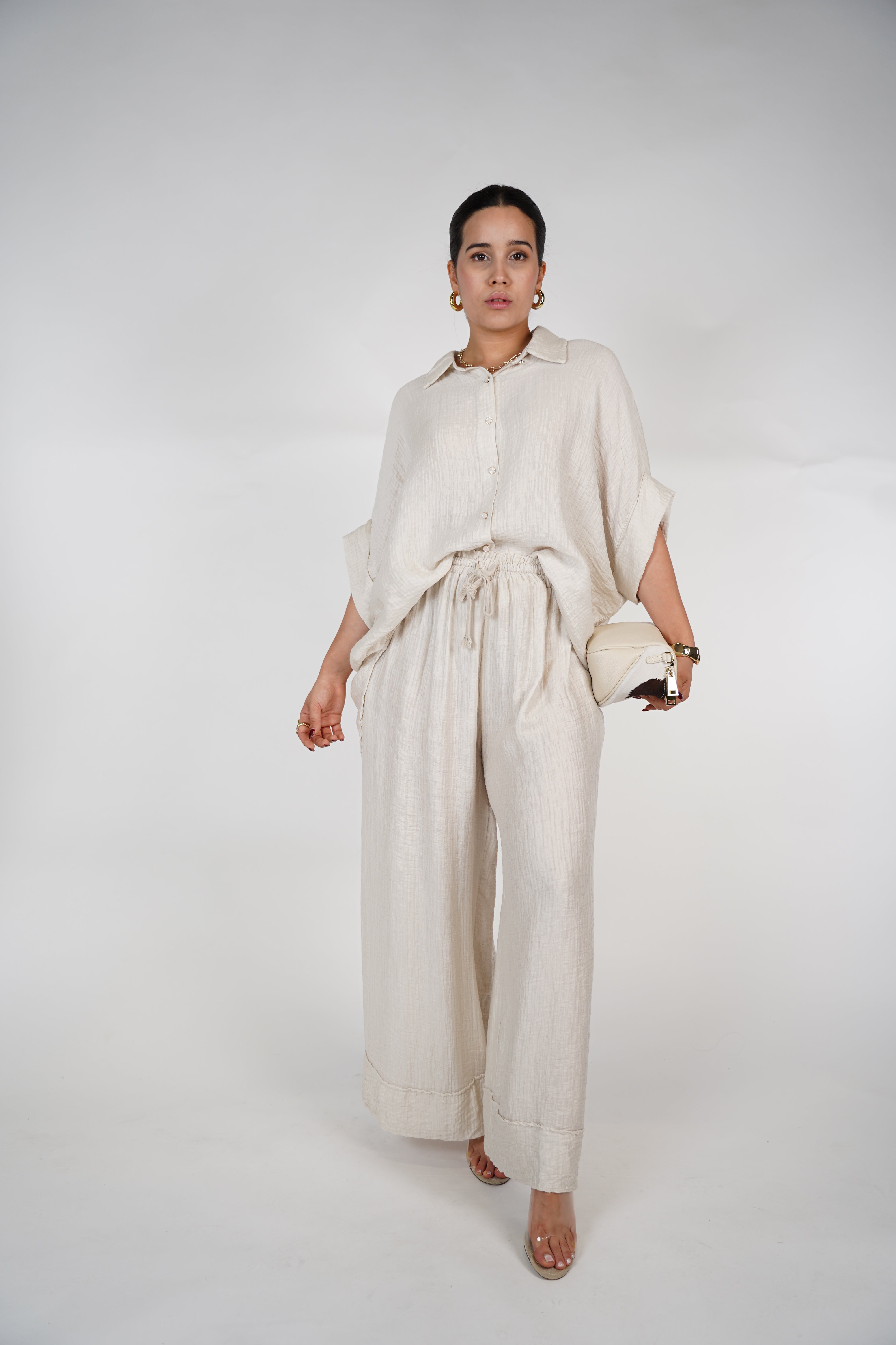 Evelyn Oversized Pants Set – Flowy Button Top & Wide-Leg Pants, One Size, Multiple Colors