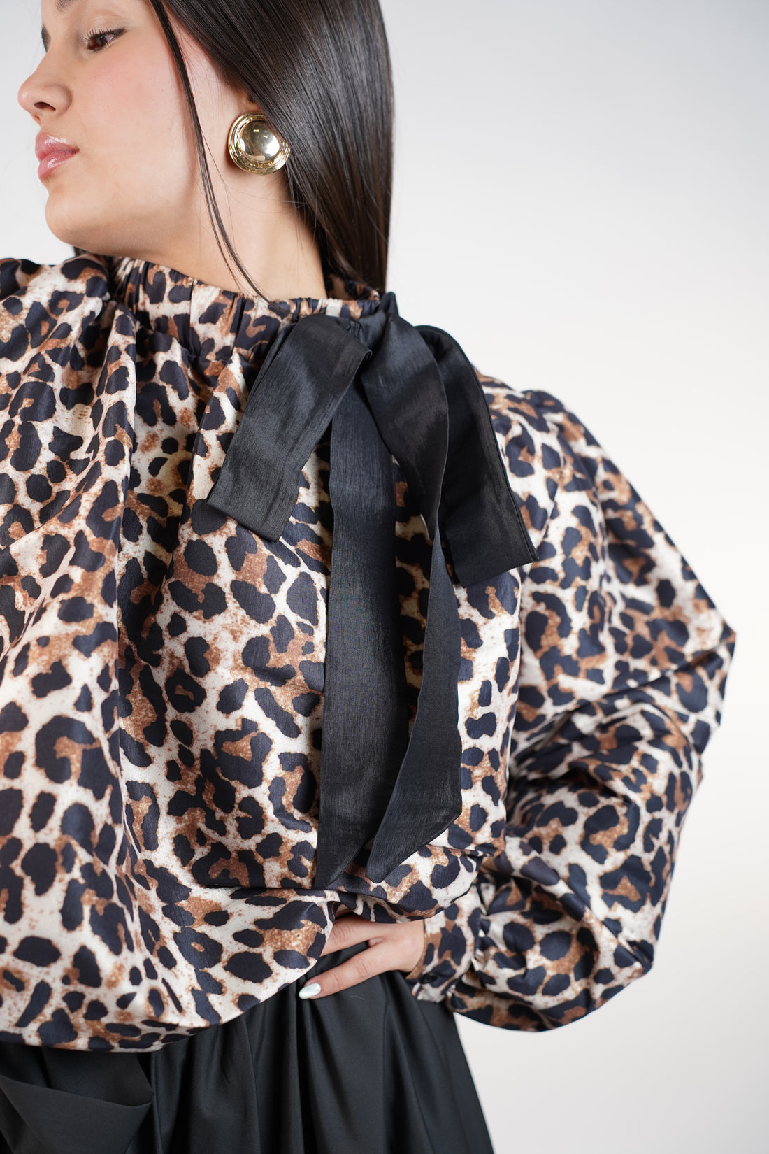 Seraphy Leopard Bubble Top – Statement Bow Detail Blouse