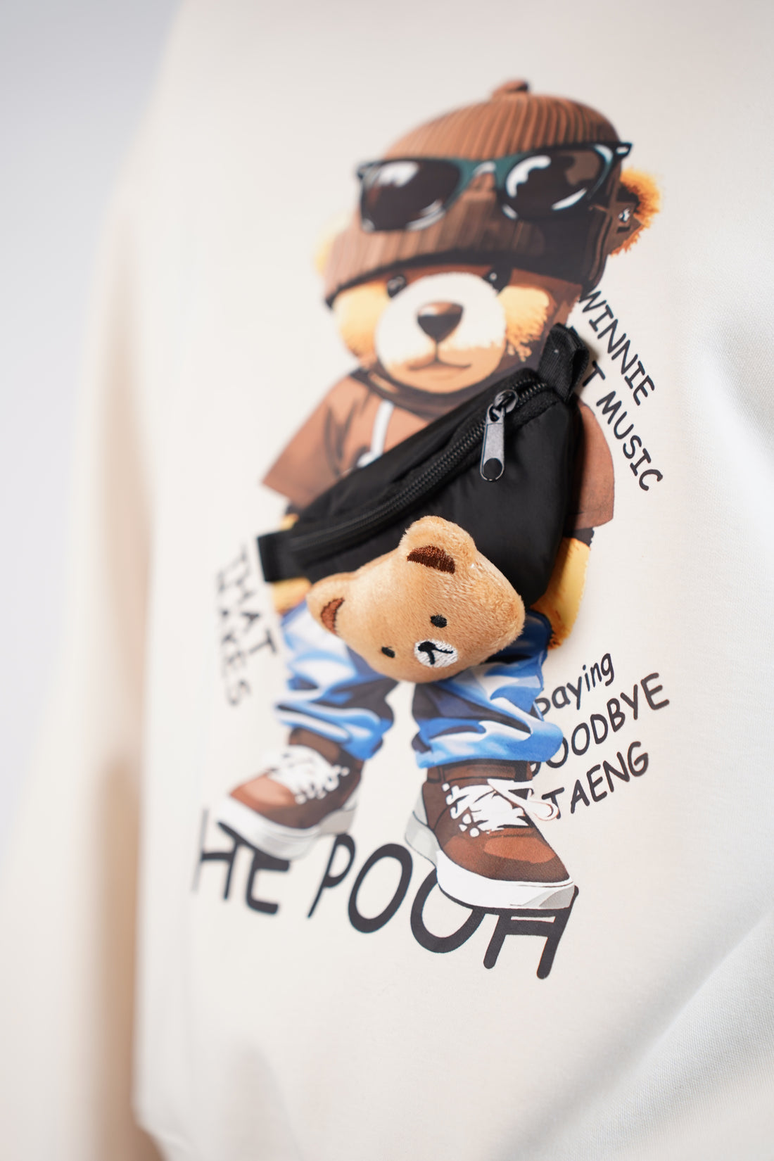 Teddlyn Double Bear Sweater – Playful Cozy Graphic Knit