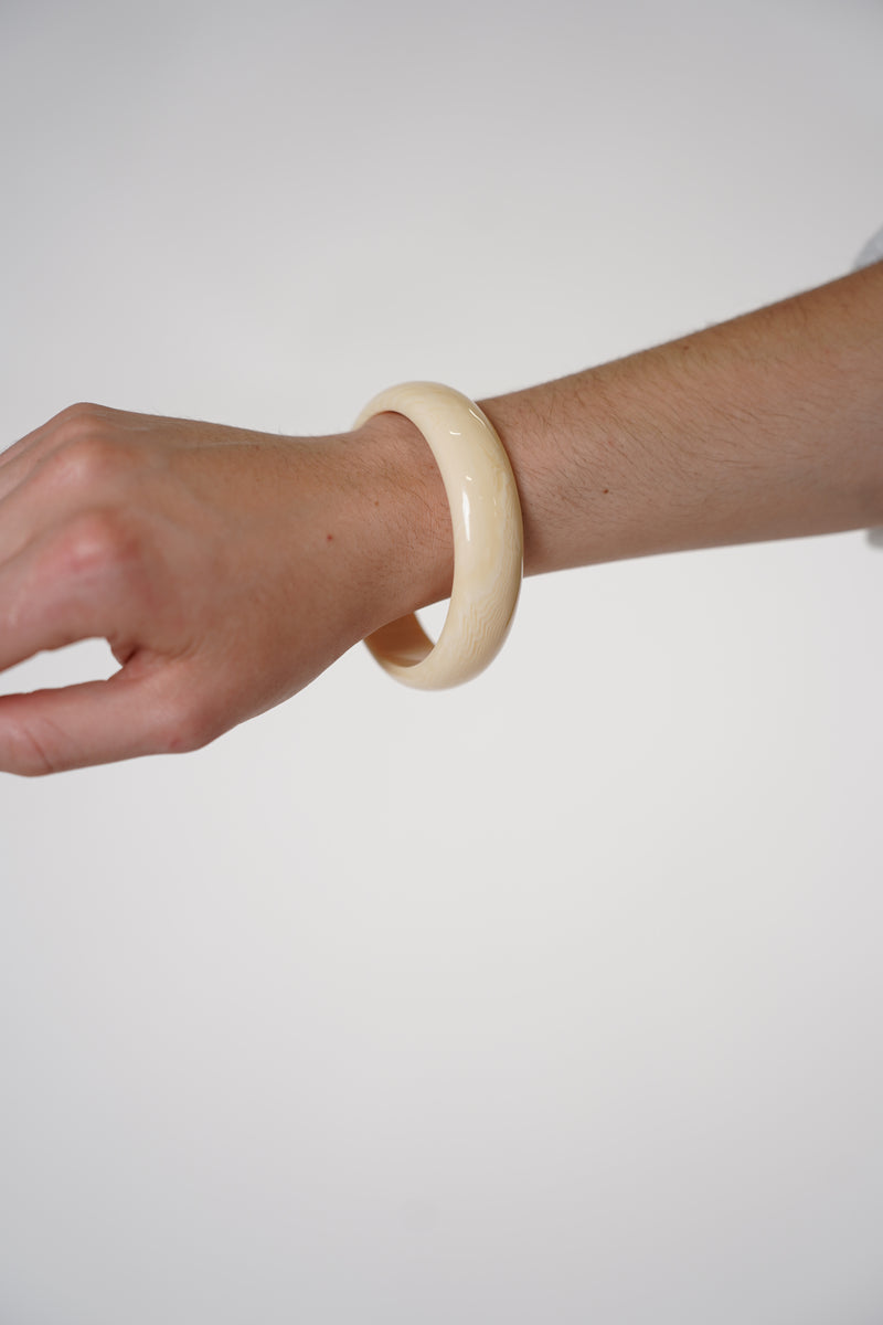 Toria Thick Bracelet – Ivory Resin Bangle