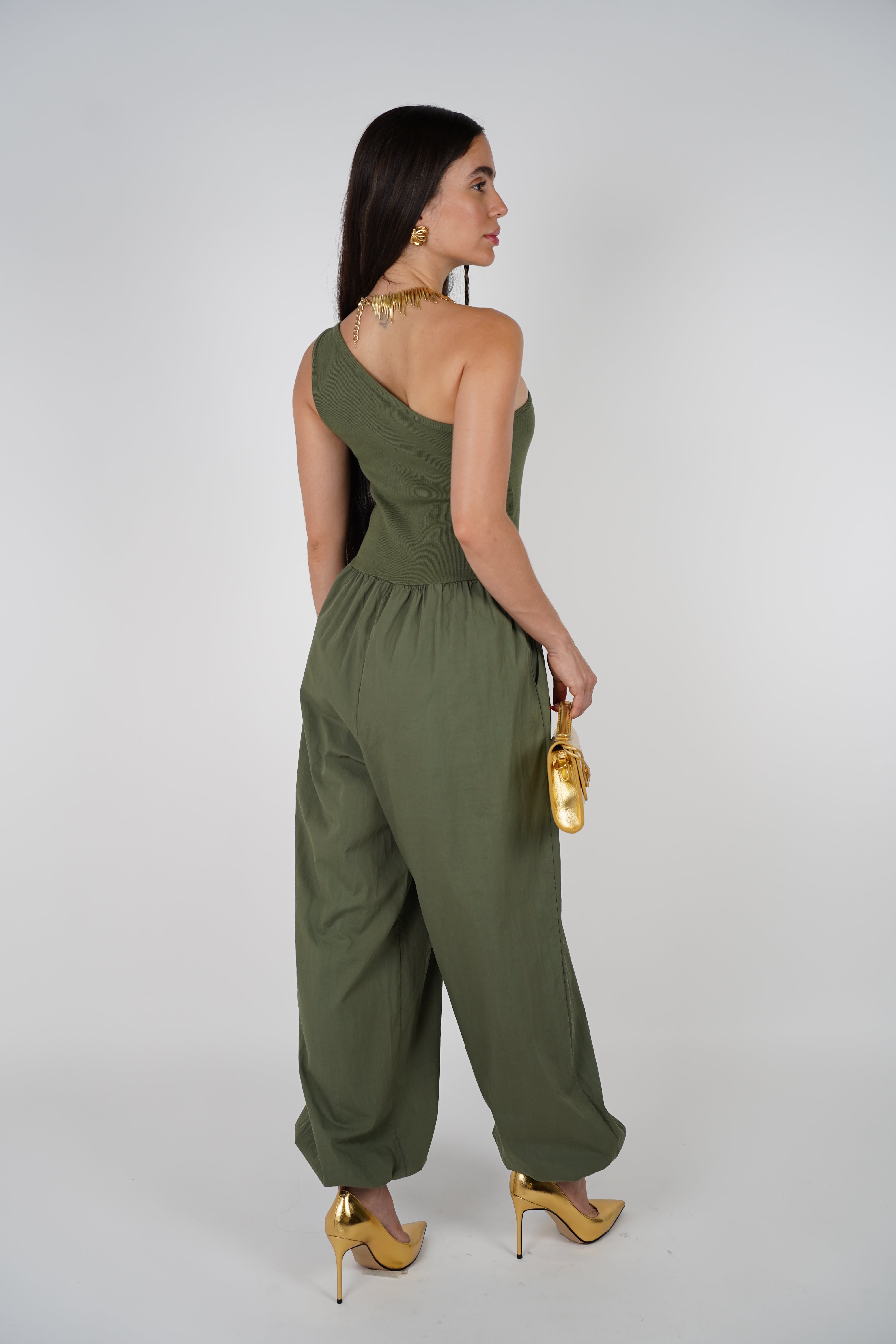 Koriya Jumpsuit – One-Shoulder Statement in a Flowing Silhouette