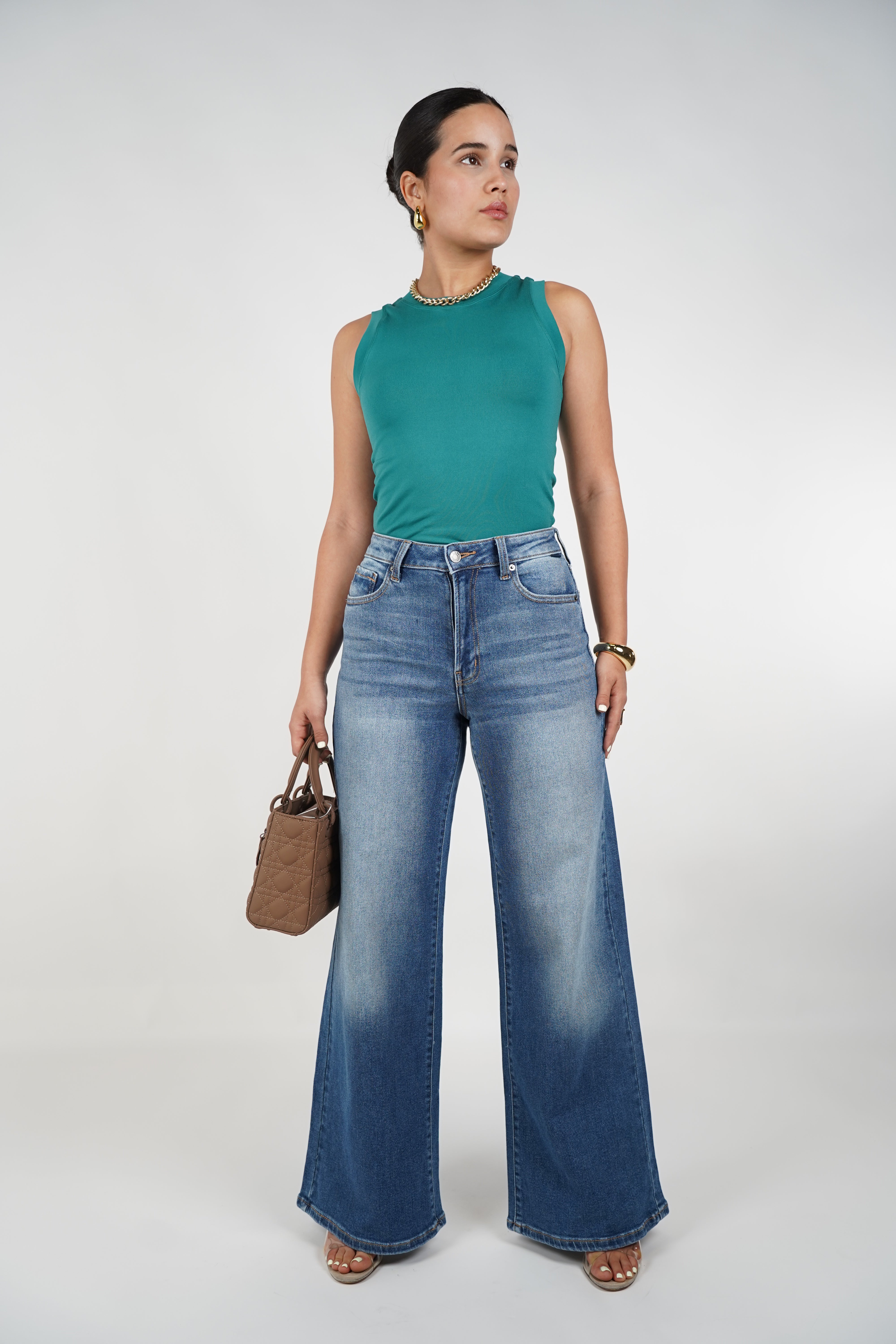Neysa Wideleg Jeans – Bold, Sculpting Denim with Retro Flare