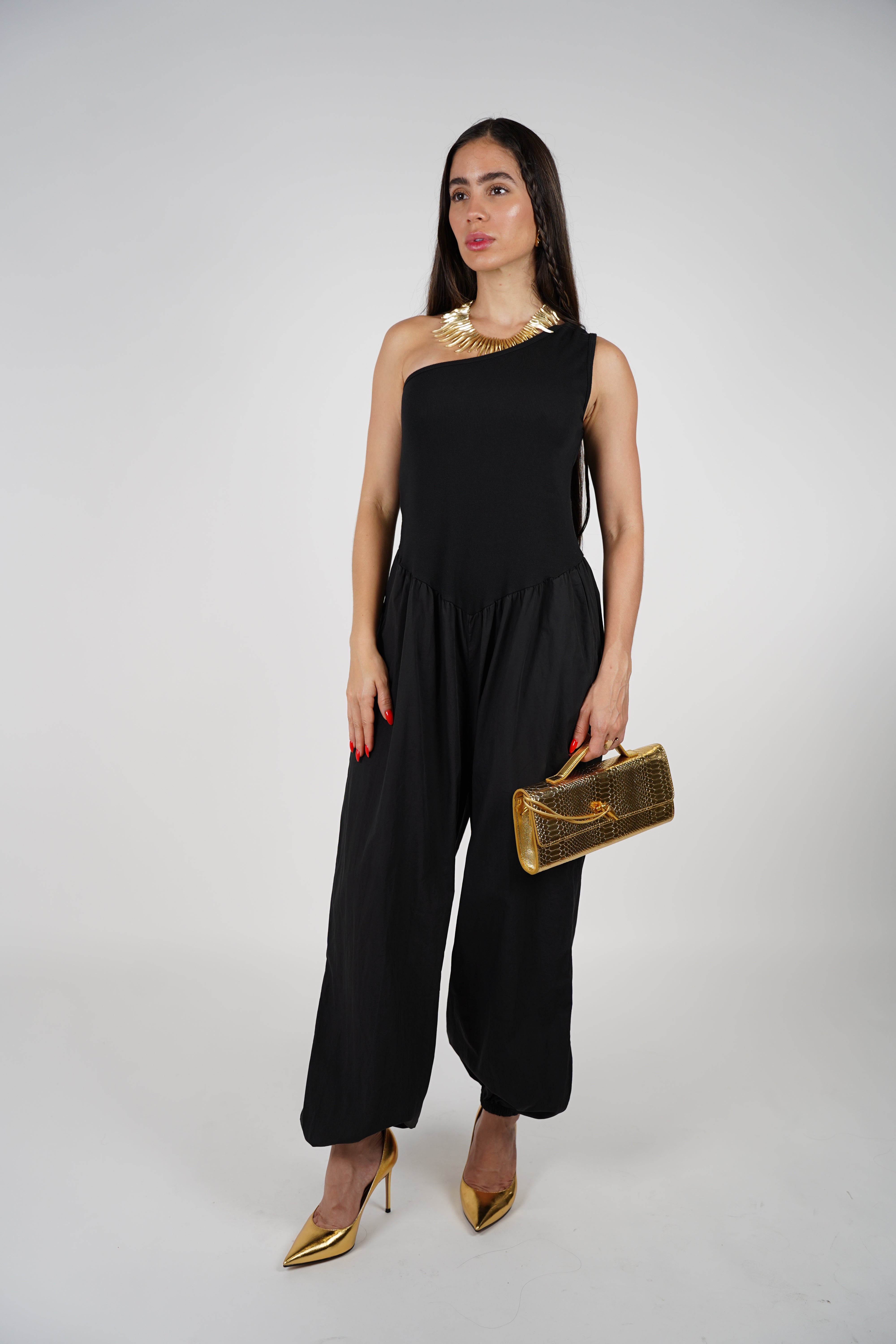 Koriya Jumpsuit – One-Shoulder Statement in a Flowing Silhouette