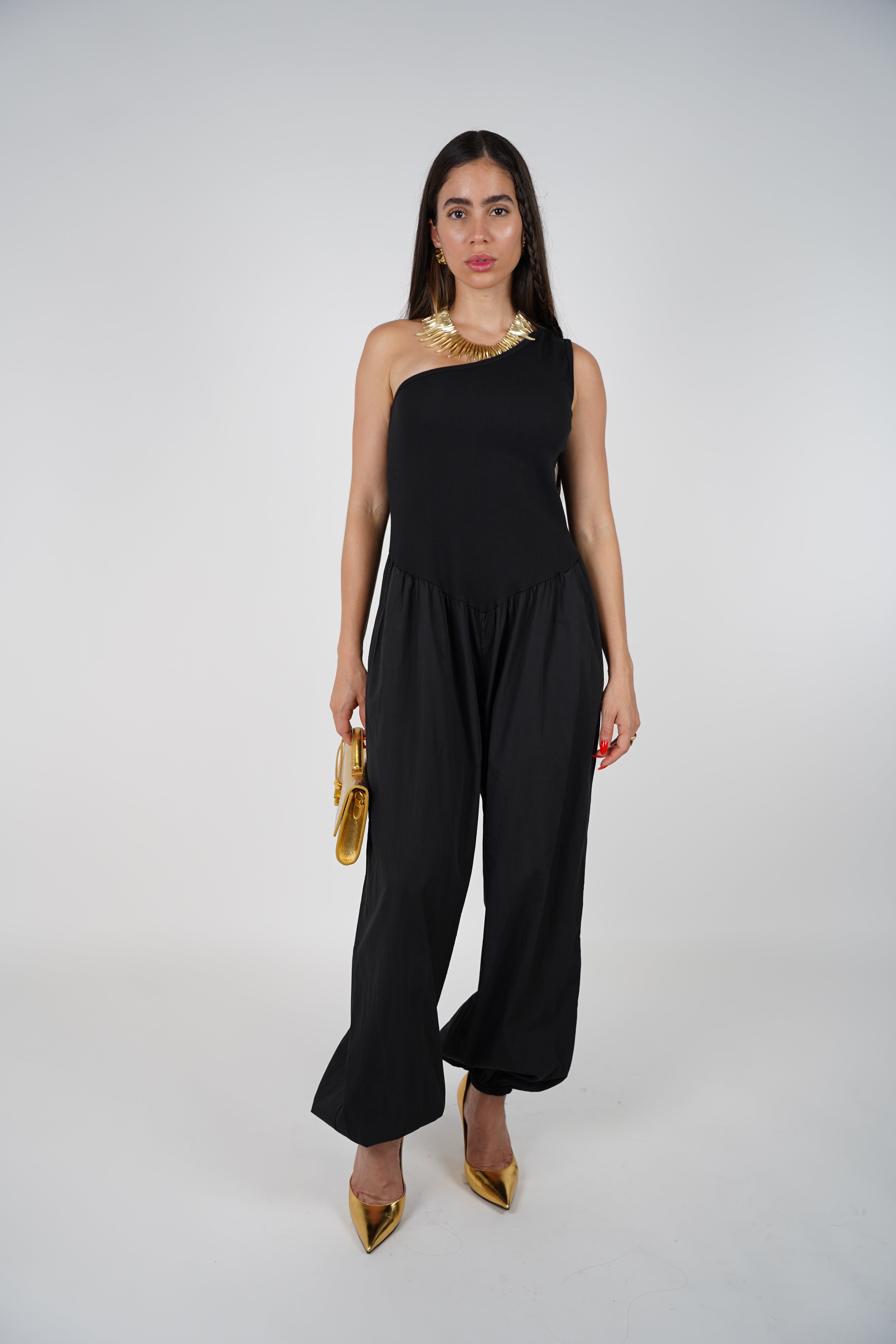 Koriya Jumpsuit – One-Shoulder Statement in a Flowing Silhouette