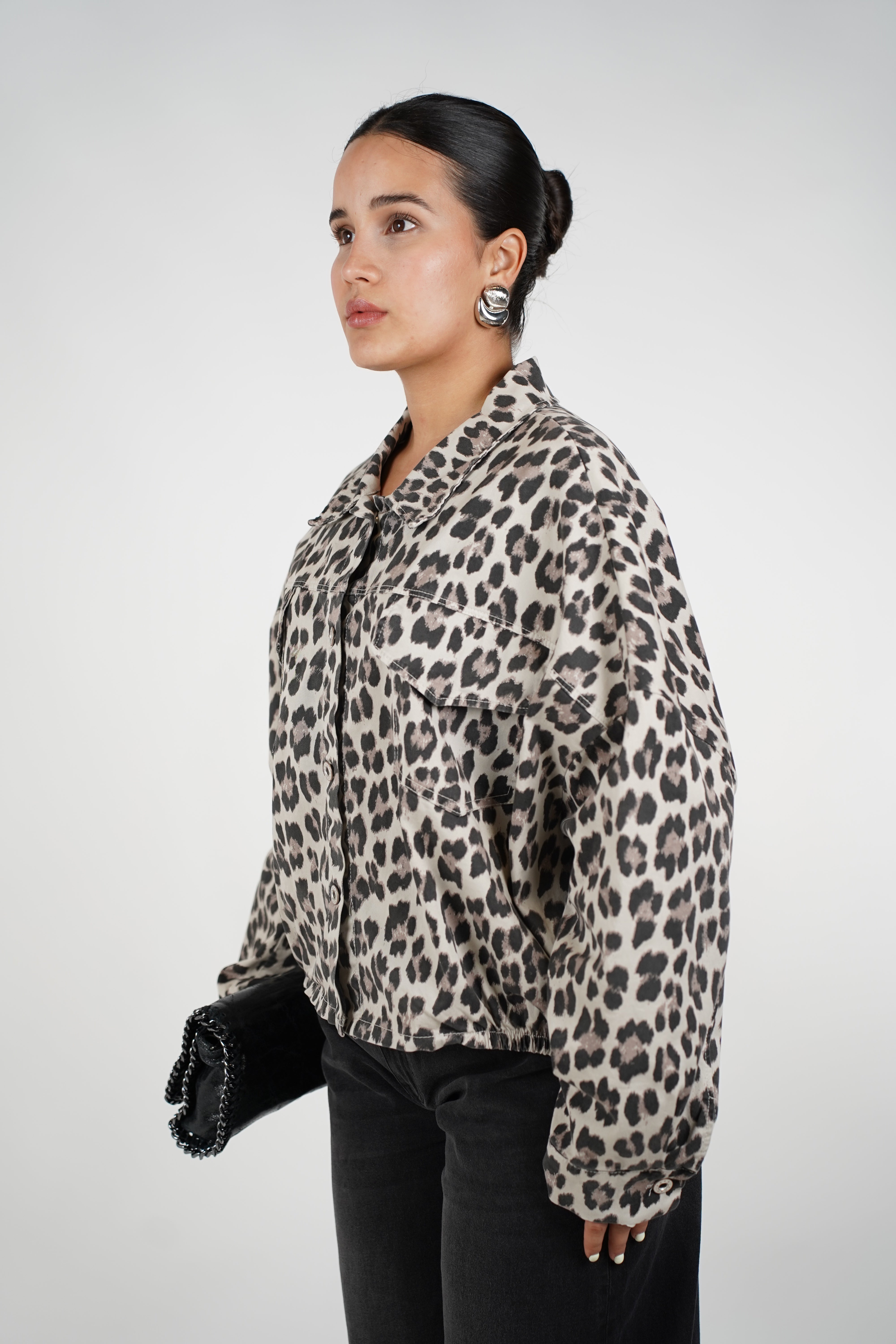 Risa Leopard Jacket – Bold, Oversized & Fiercely Chic
