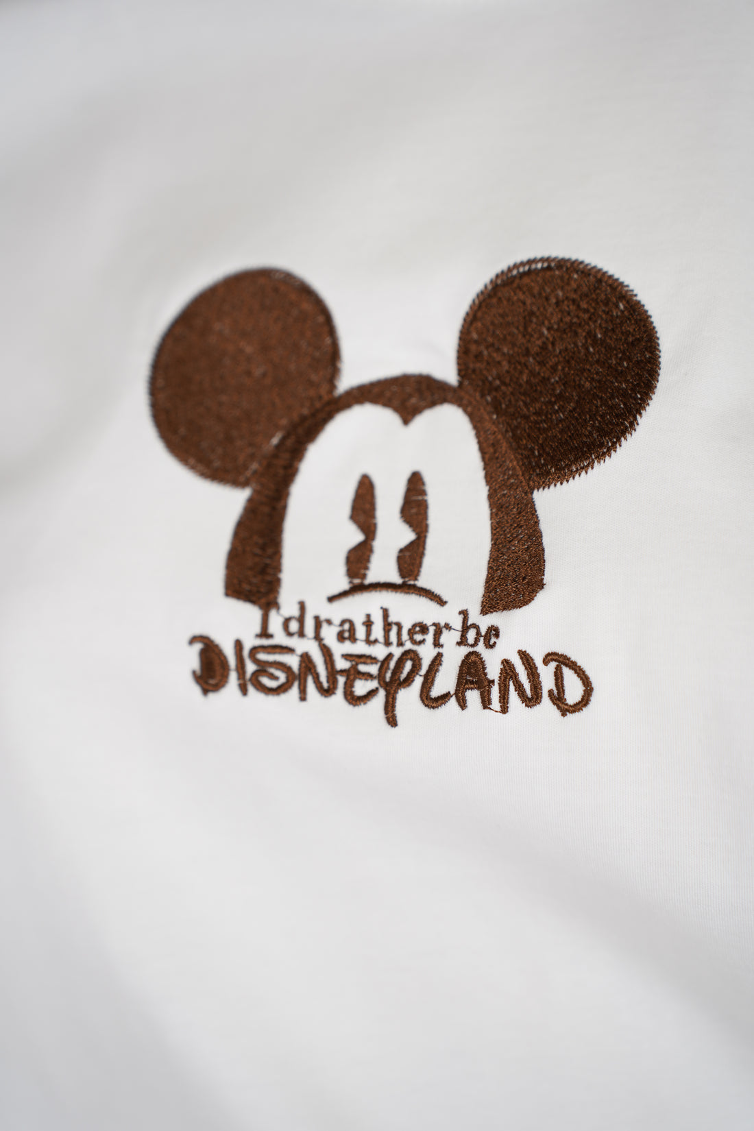 Havis Disneyland Top – Playful Graphic Tee with a Classic Twist