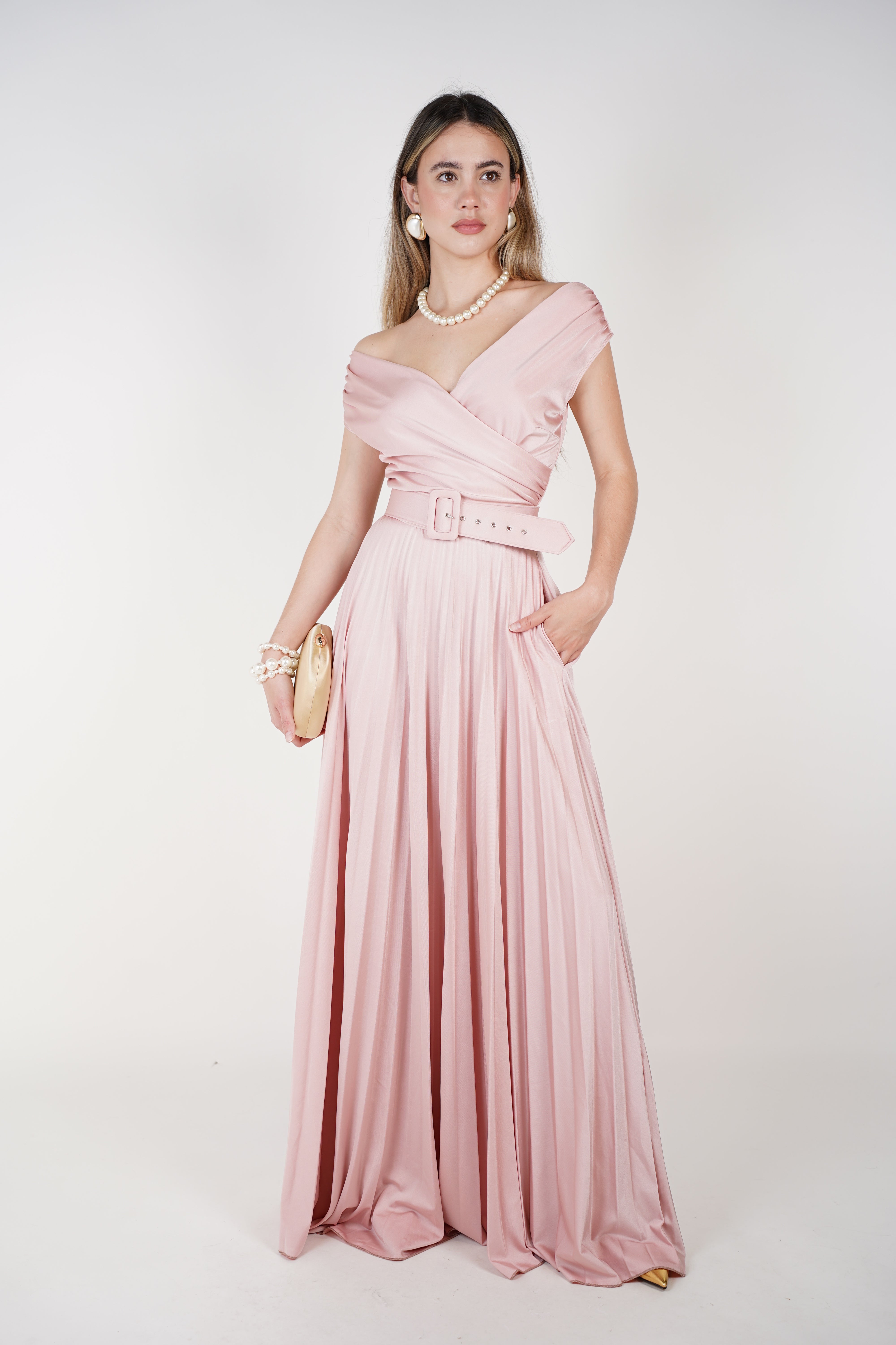 Vessia Maxi Dress – Blush Elegance with a Pleated Flow