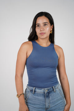 Top Básico Zenia Z – Camiseta sin mangas elástica y elegante para uso diario