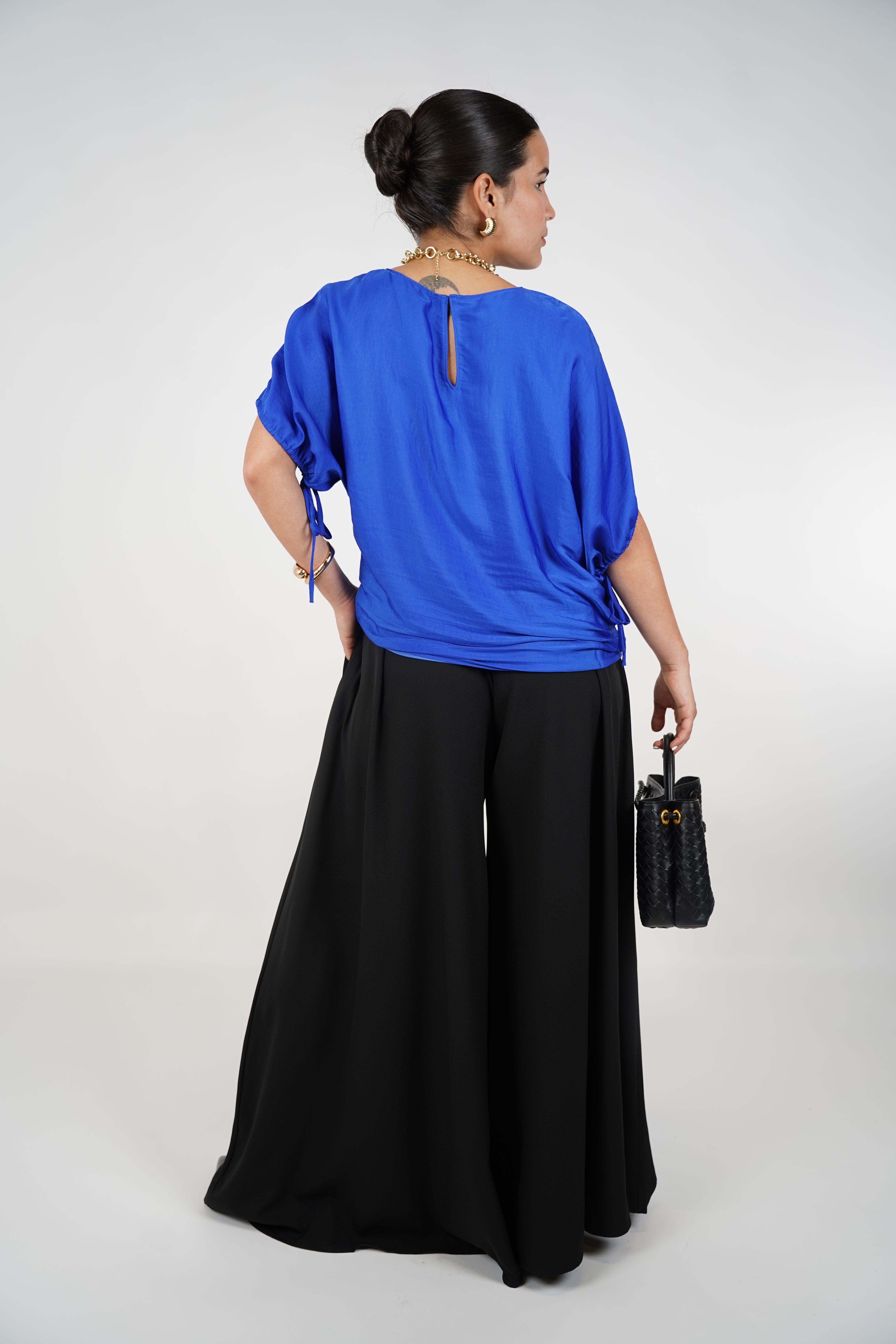 Zovi Flaca Top – Effortless Relaxed Fit Blouse