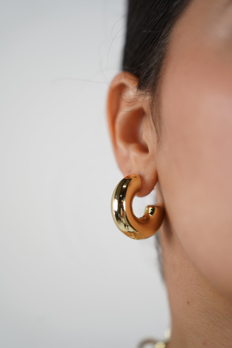 Talia Chunky Hoops – Sculpted Gold Dome Earrings