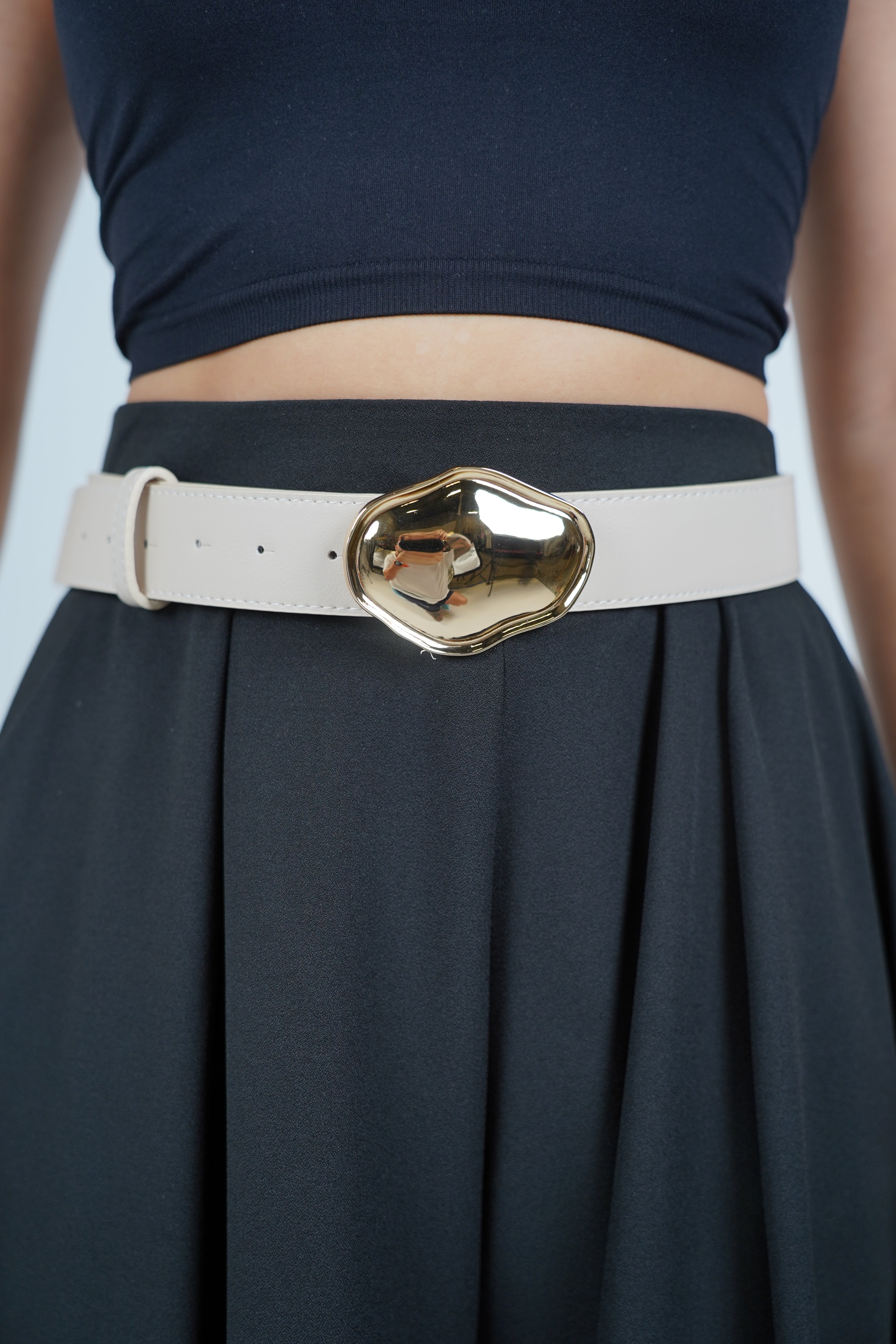 Zorin Thick Buckle Belt – Black Belt with Bold Sculpted Gold Buckle