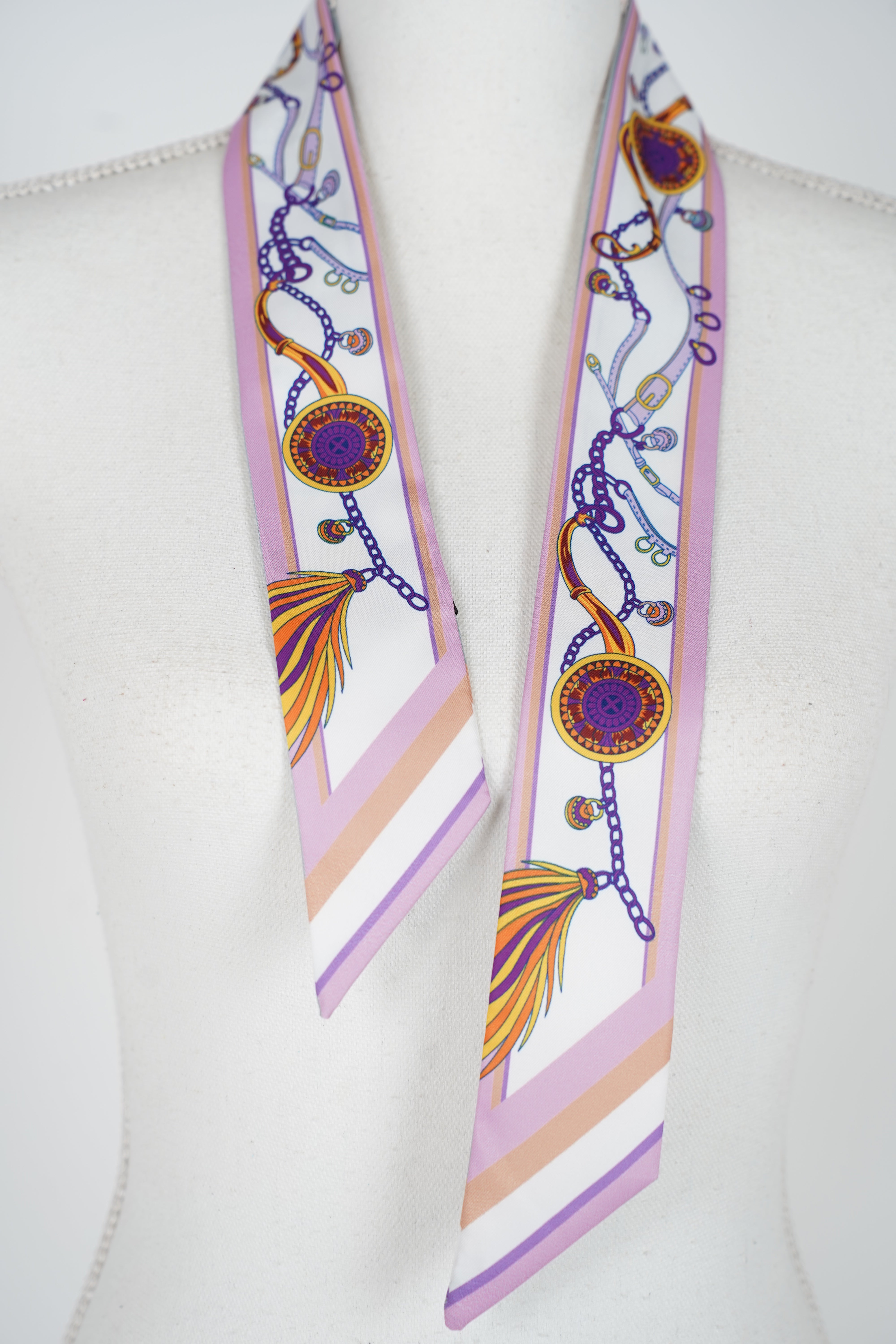 Parisian Twilly – Versatile Mini Scarf for Neck, Hair, or Bags