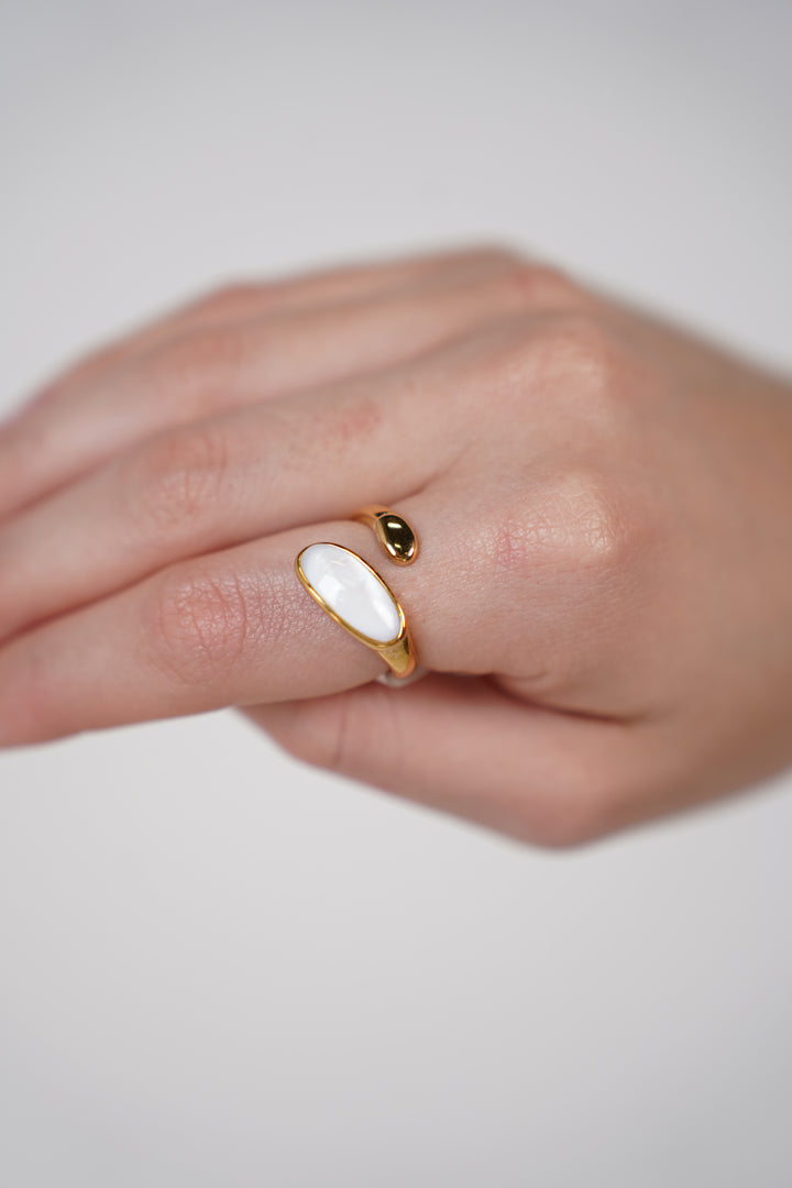 Sorea Ring – Gold Open Ring with White Oval Stone