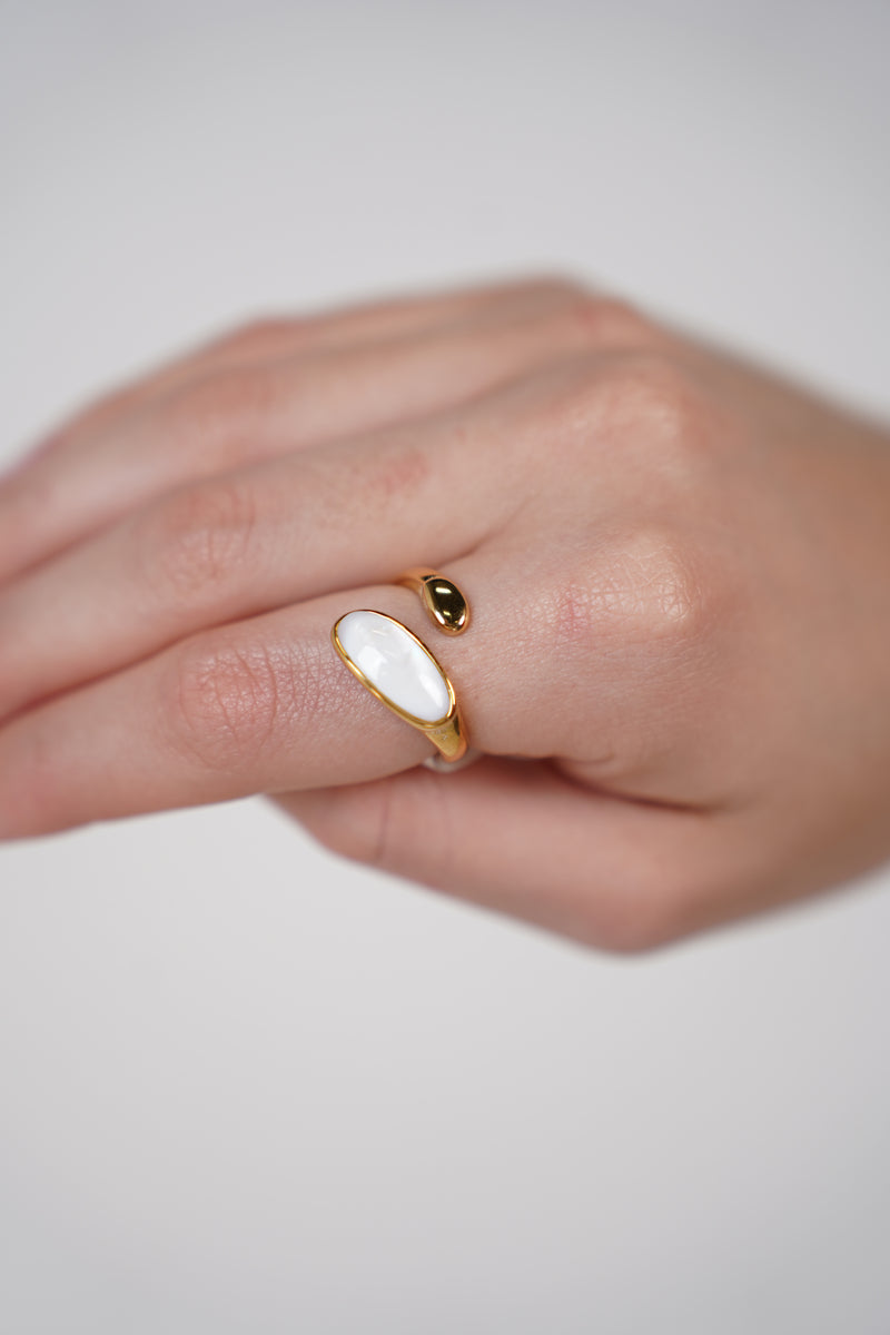 Sorea Ring – Gold Open Ring with White Oval Stone