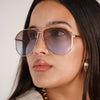 Sora Oversized Aviator Sunglasses – Sleek Golden Frame with Warm Tint