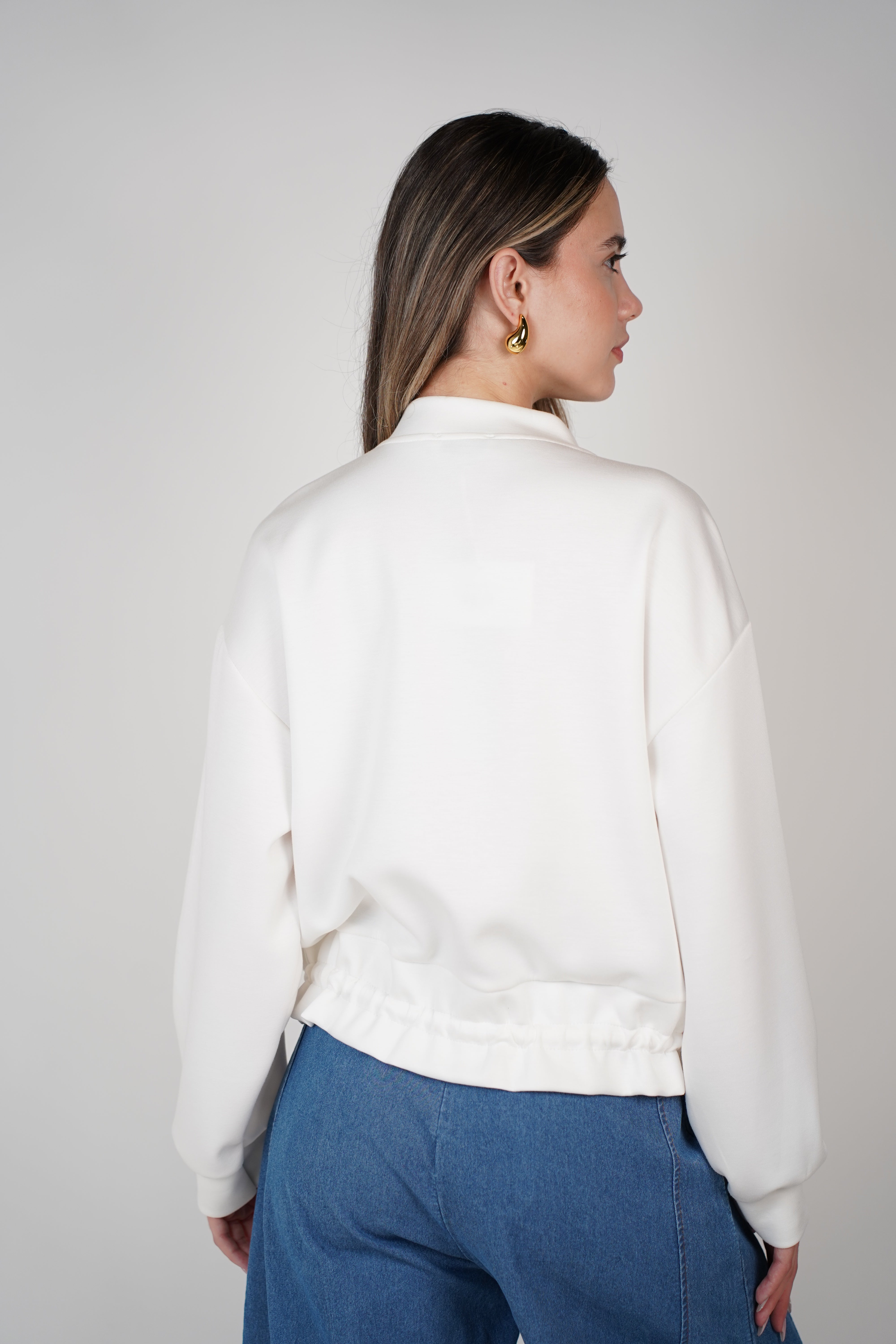 Yalitza Jacket – Sleek Utility with a Feminine Touch