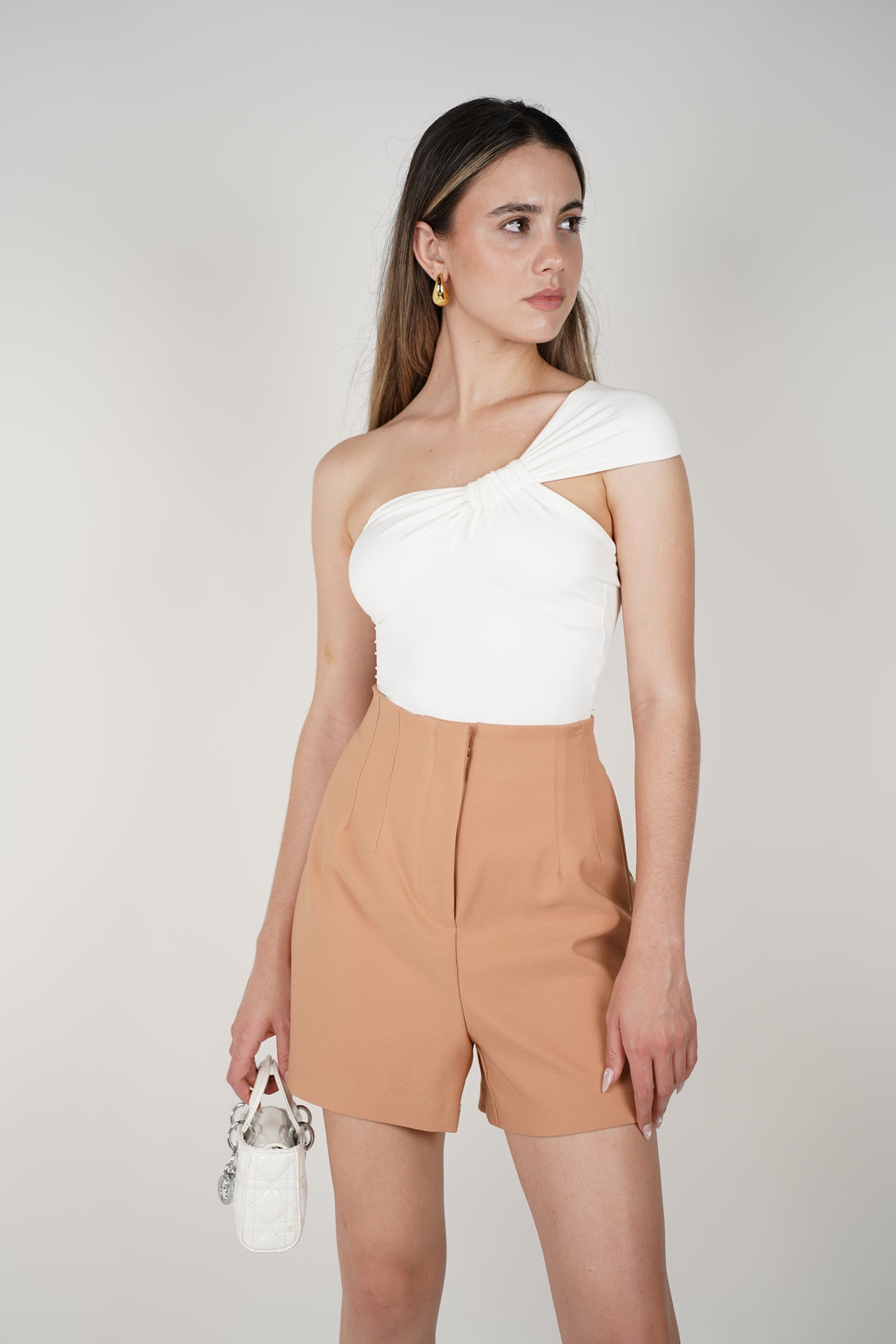 Oneida Short
