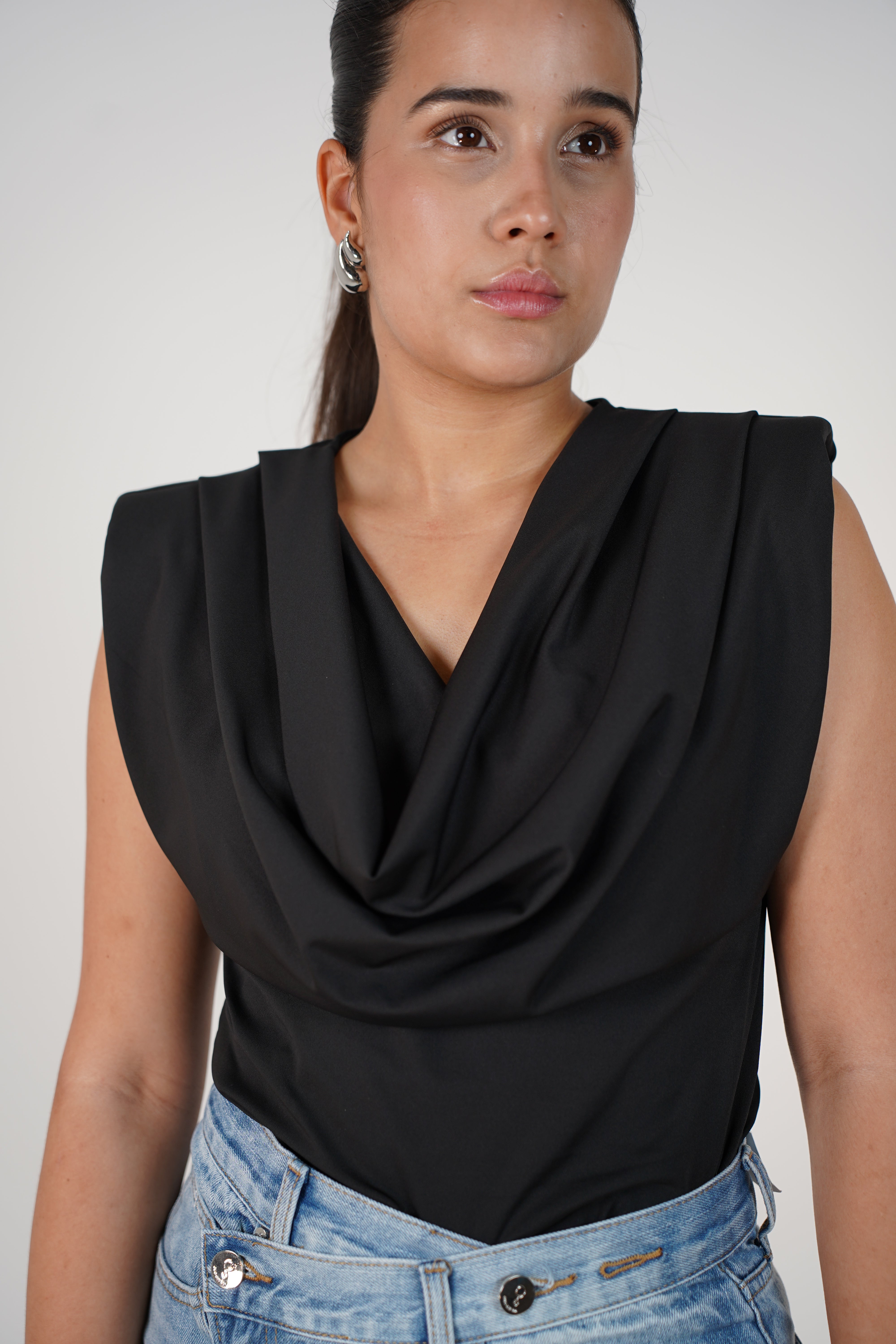 Eyes Versatile Top – Soft Draped Sleeveless Blouse