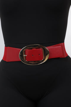 Rhen Oval Buckle Belt – Bold Shape, Effortless Definition